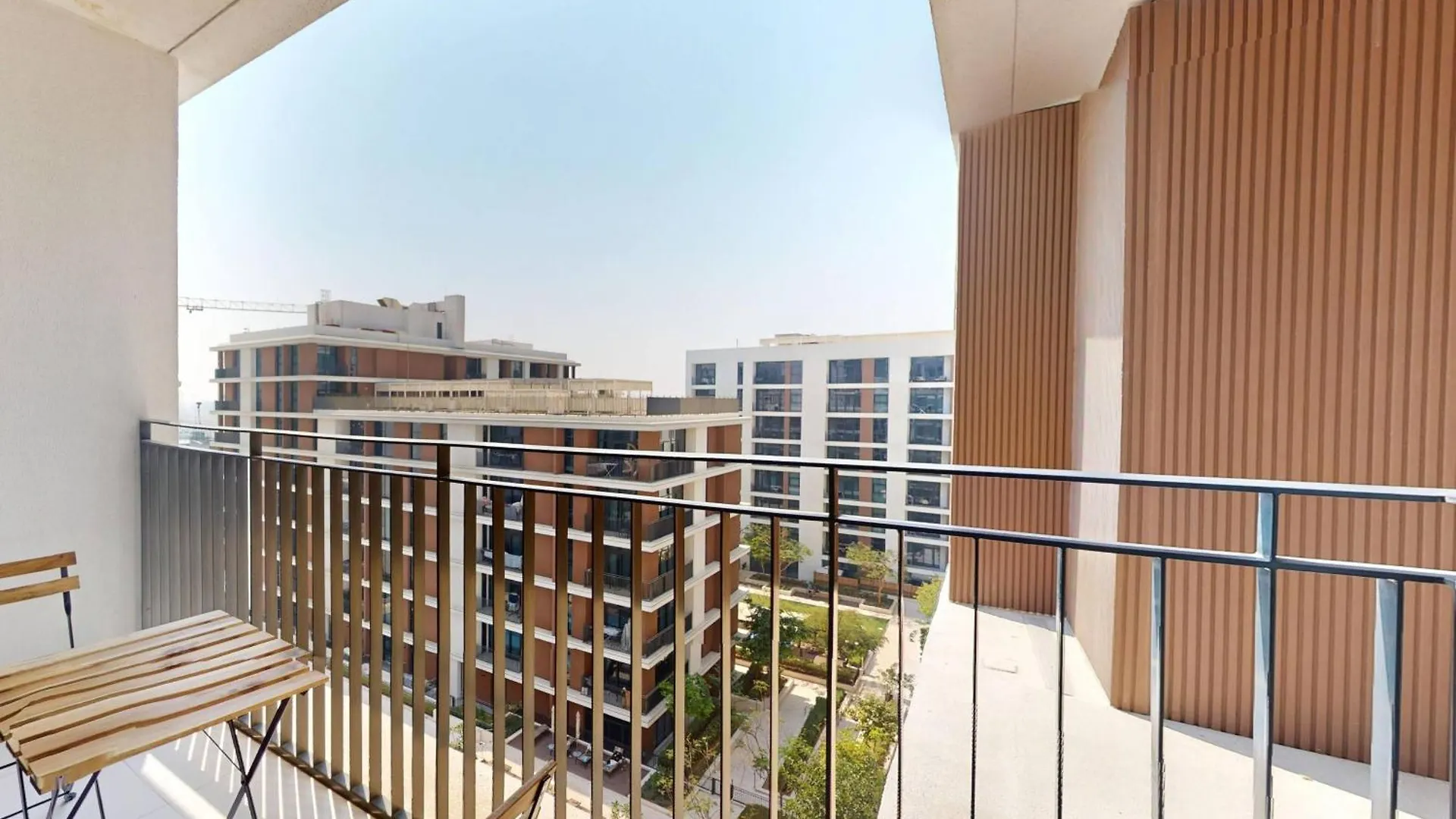 Chic 2 Bedroom Apartment - Park Point - Dubai Hills